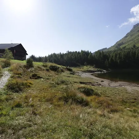 Feriegård Rifugio Al Del Mortirolo In Inverno Raggiungibile Solo A Piedi *