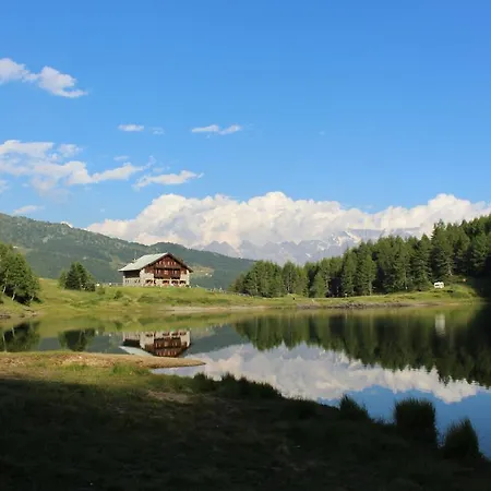 Rifugio Al Del Mortirolo In Inverno Raggiungibile Solo A Piedi * Monno