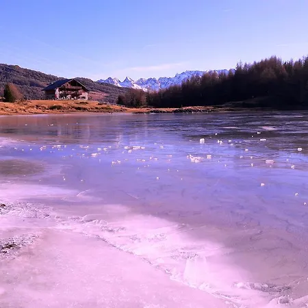 Agroturismo Rifugio Al Del Mortirolo In Inverno Raggiungibile Solo A Piedi