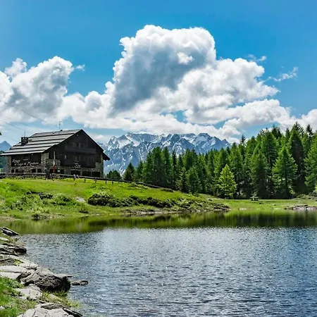 Rifugio Al Del Mortirolo In Inverno Raggiungibile Solo A Piedi * Monno