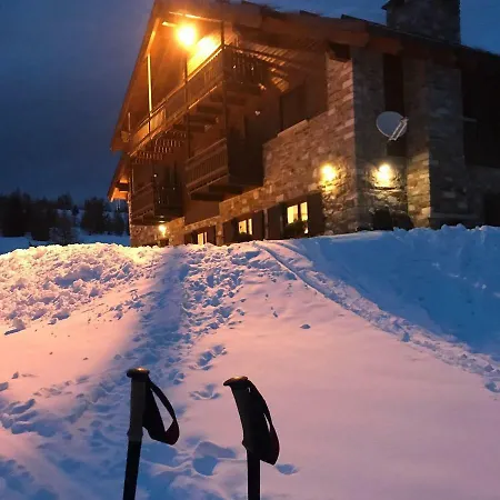 Feriegård Rifugio Al Del Mortirolo In Inverno Raggiungibile Solo A Piedi